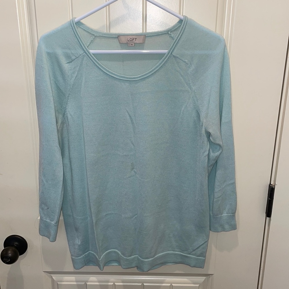 Loft Light Weight sweater
